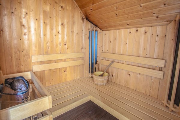 Mooi huis met steiger en sauna, gelegen vlakbij IJsselmeer - 13-1761-NL1 Vakantiewoning Zoeken